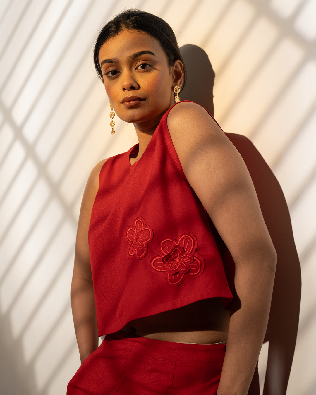 Red Cotton Flower Applique Crop Top