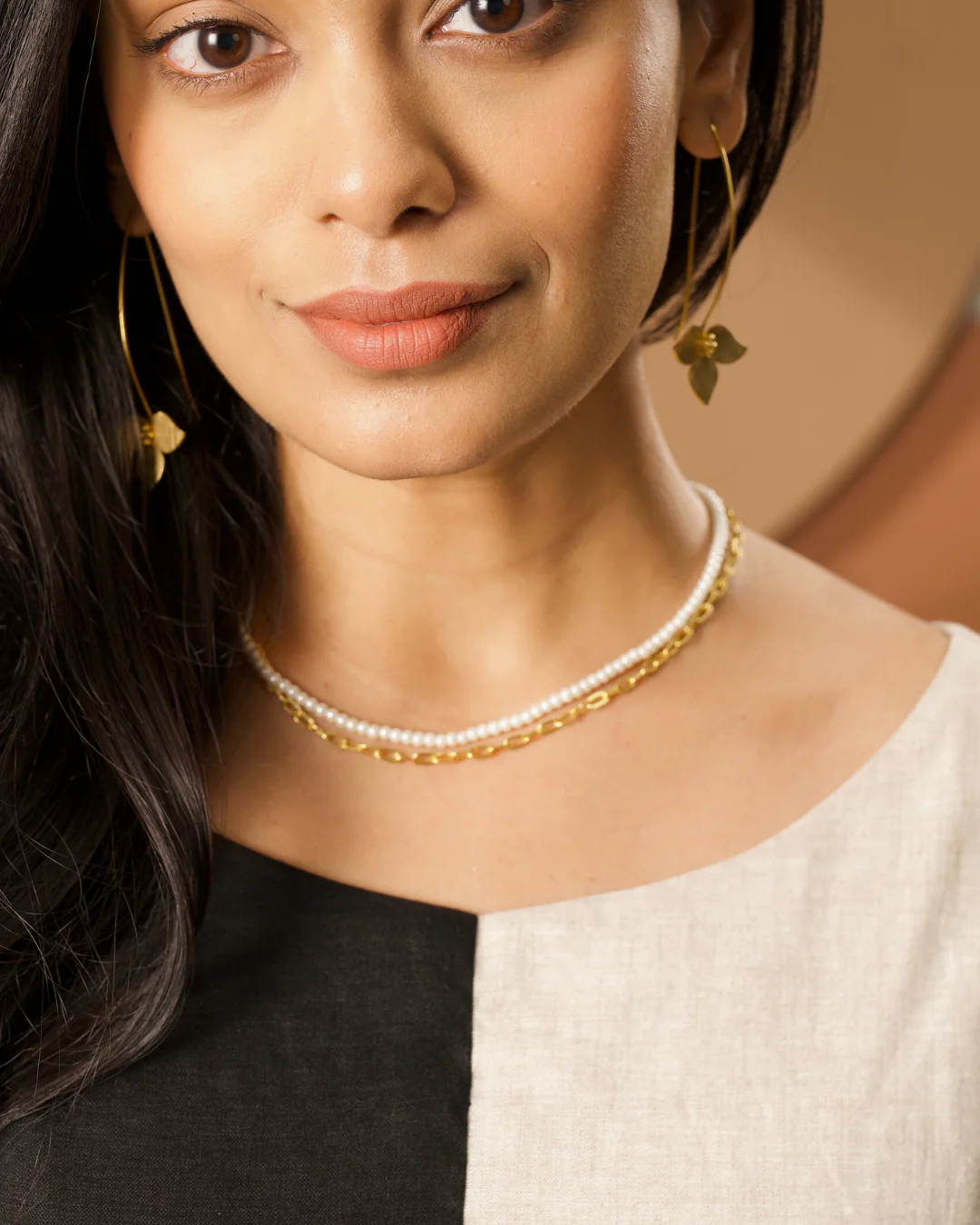 Gold 2-Layer Pearl Necklace