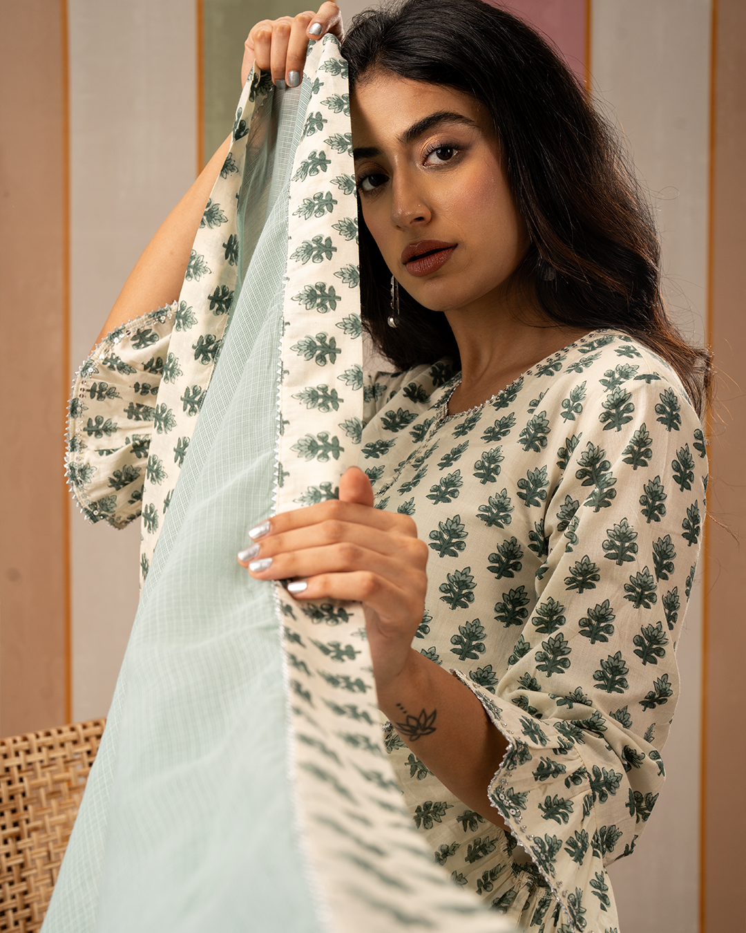 Sea Green Solid Doria Dupatta with Blockprint Border