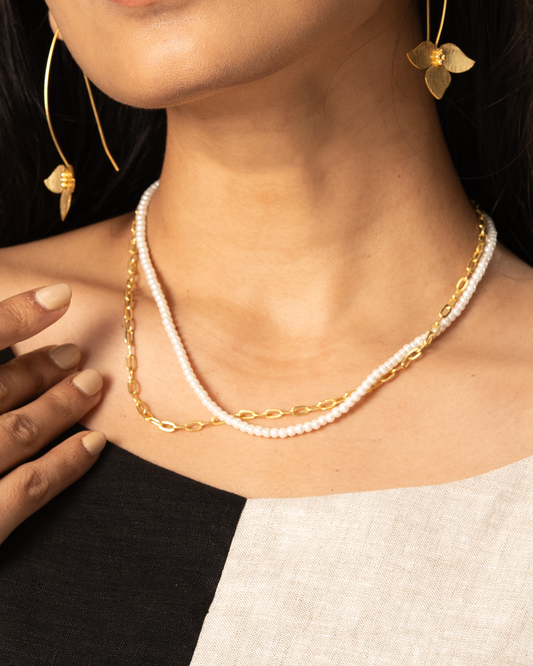 Gold 2-Layer Pearl Necklace