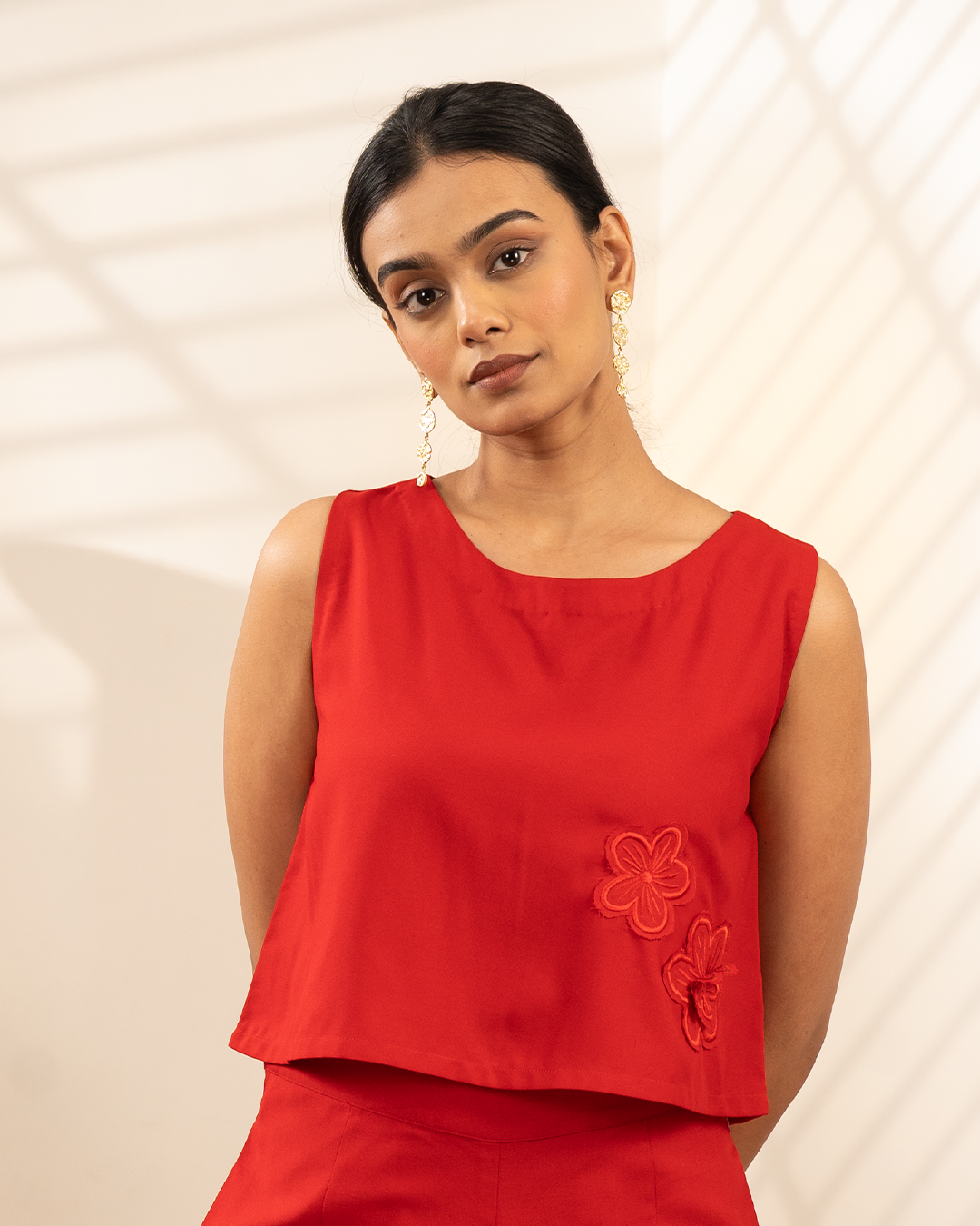 Red Cotton Flower Applique Crop Top